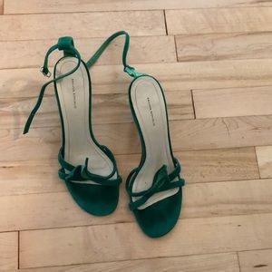 Green leather shoes size 9